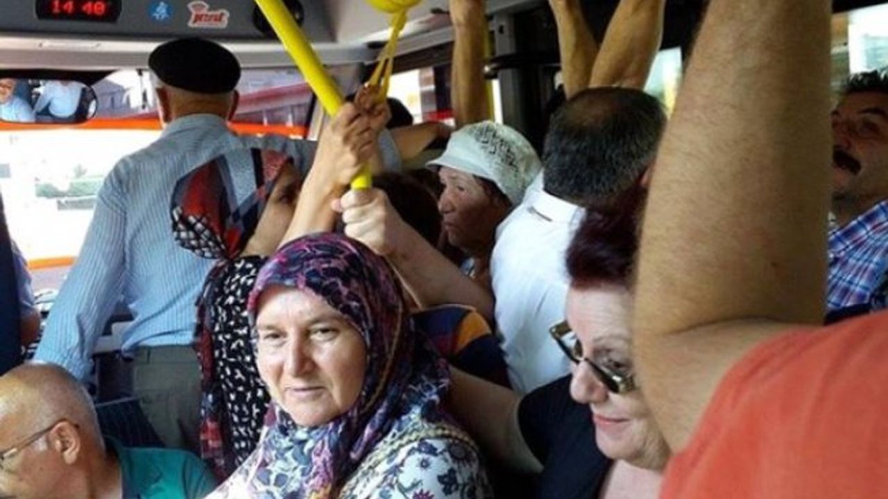 Uzmanlardan Şaşırtan Uyarı ''Toplu Taşımada Yaşlılara Yer Vermek Doğru Değildir''