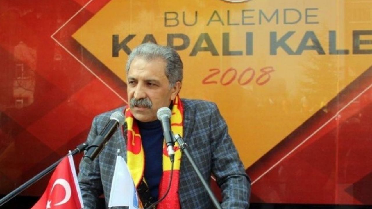 Erol Bedir: "Süper Lig kulüpleri borç batağından kurtulmalı "