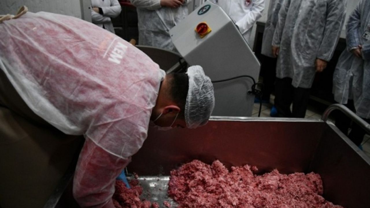 Kayseri'de et ve et ürünleri işletmeleri denetlendi!