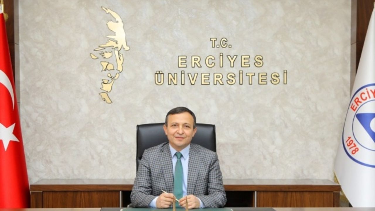 ERÜ Rektörü Prof. Dr. Mustafa Çalış’ın Yeni Yıl Mesajı