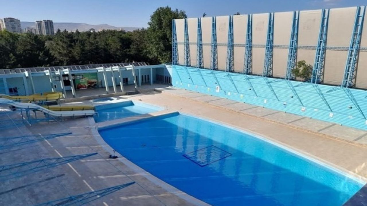 Sümer Yüzme Havuzu hizmete açıldı