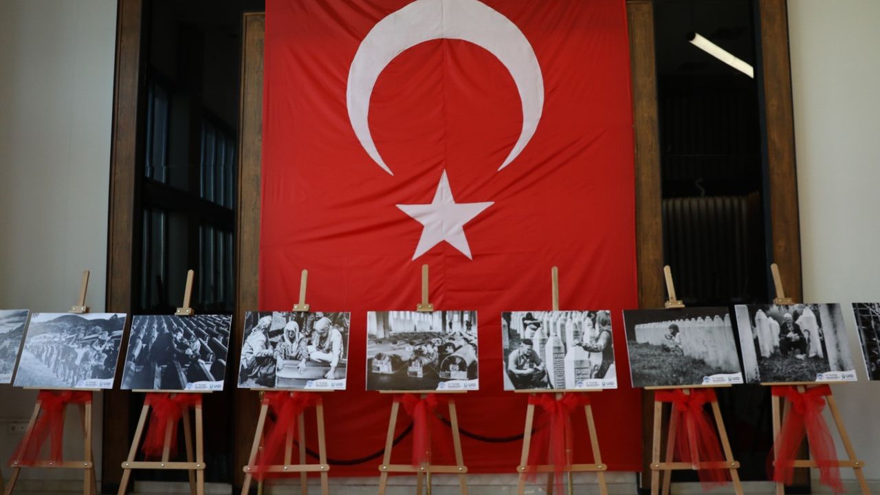 Melikgazi'de 'Srebrenitsa Katliamı' sergisi