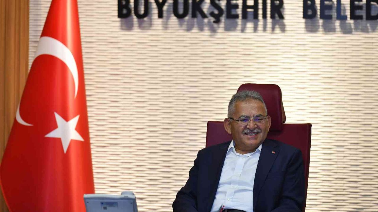 Kayseri Büyükşehir Belediyesi, faiz gideri olmayan tek büyükşehir belediyesi oldu