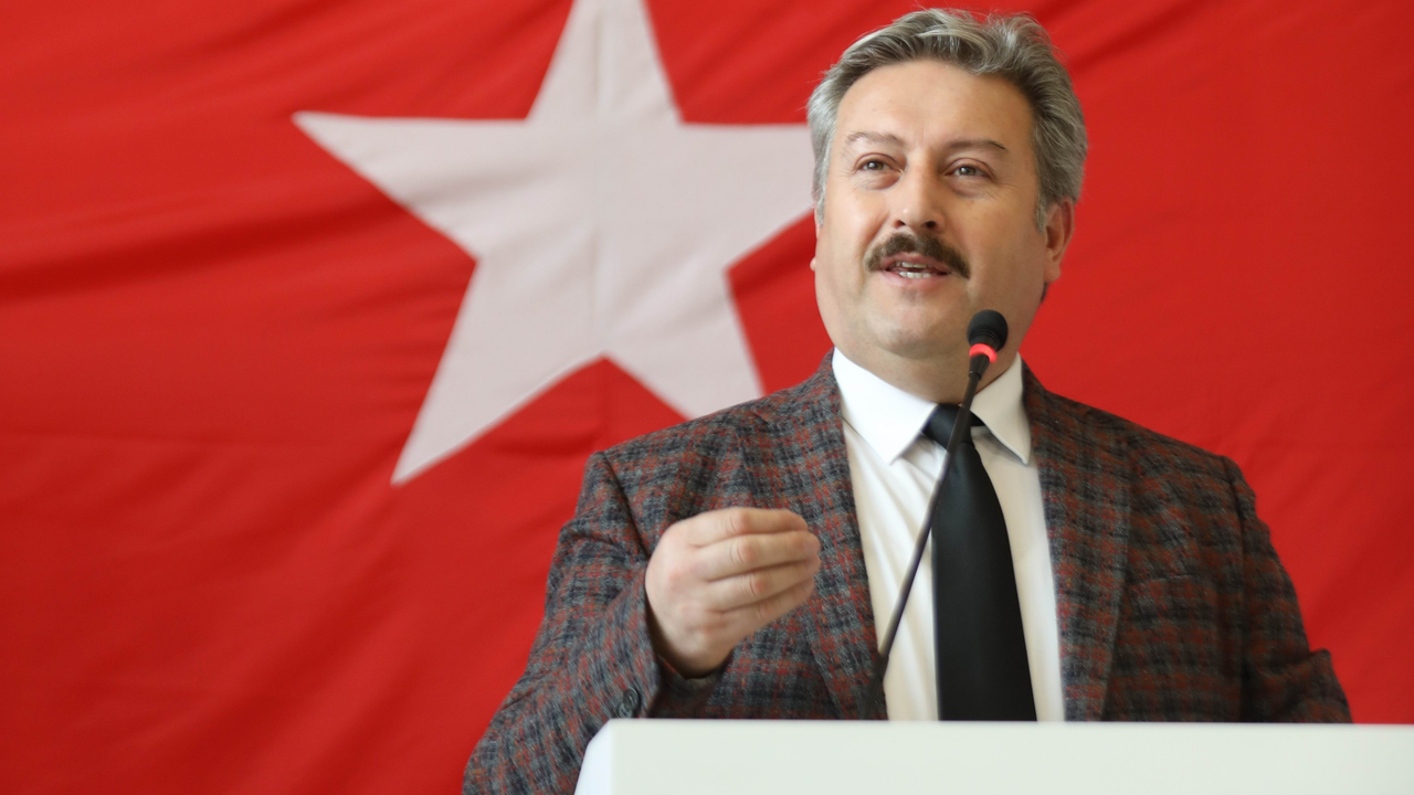 Başkan Palancıoğlu: “Cumhuriyet, yükselen bir değer olarak bizleri kucaklamıştır”