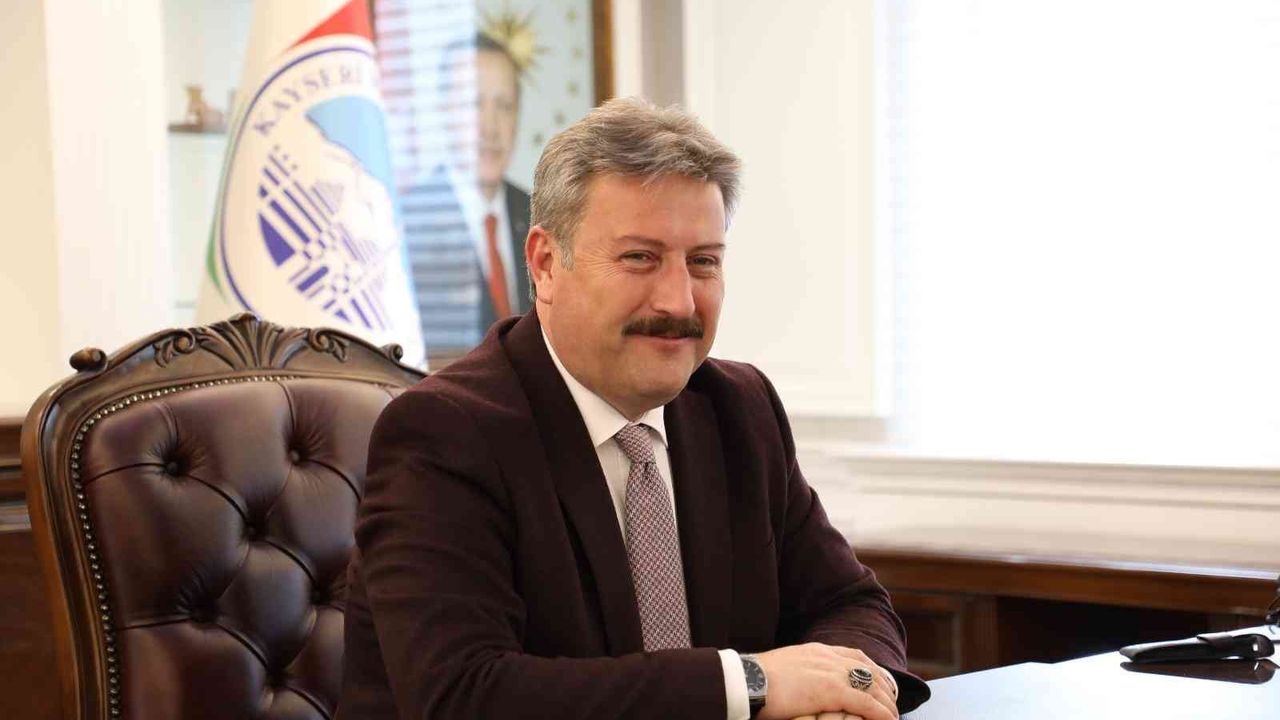 Başkan Palancıoğlu, dünya ikincisi Hayriye Türksoy Hançer’i tebrik etti