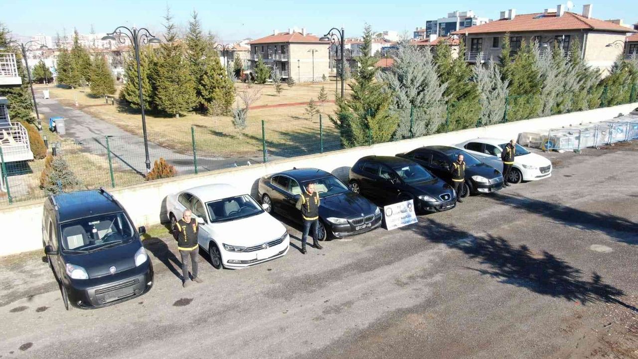 Kayseri polisinden milyonluk change otomobil operasyonu