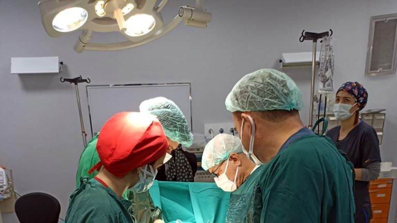 Milletvekili Tamer; Develi Devlet Hastanesi’nde ilk ameliyatı yaptı