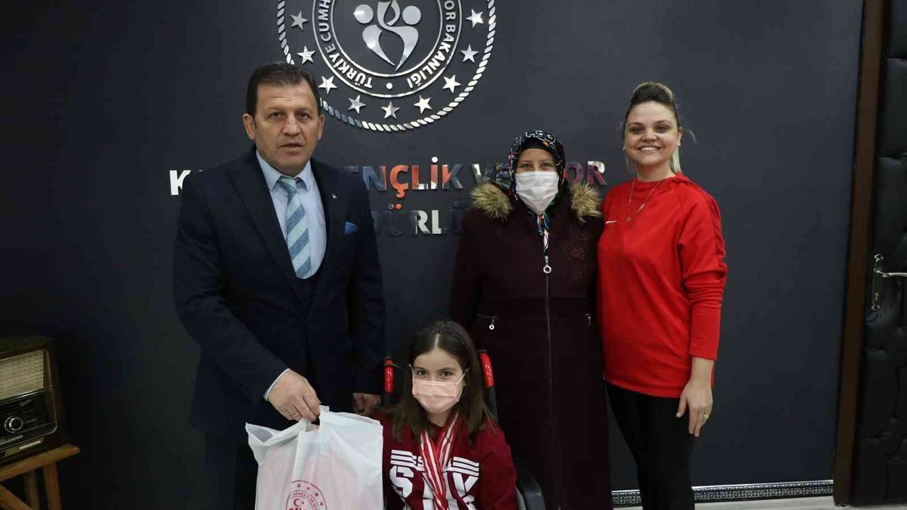 Şampiyondan Ali İhsan Kabakcı’ya ziyaret