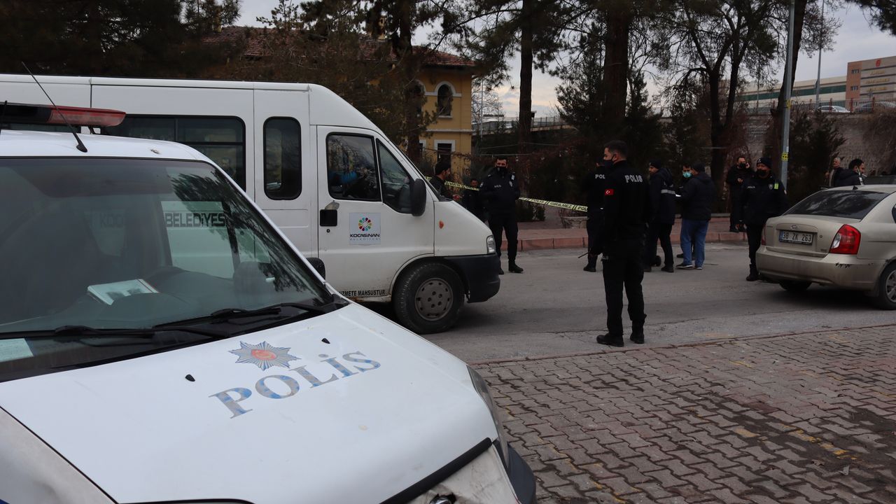Kayseri'de kiracı dehşeti: Amatör spor kulübü başkanını bıçakladı