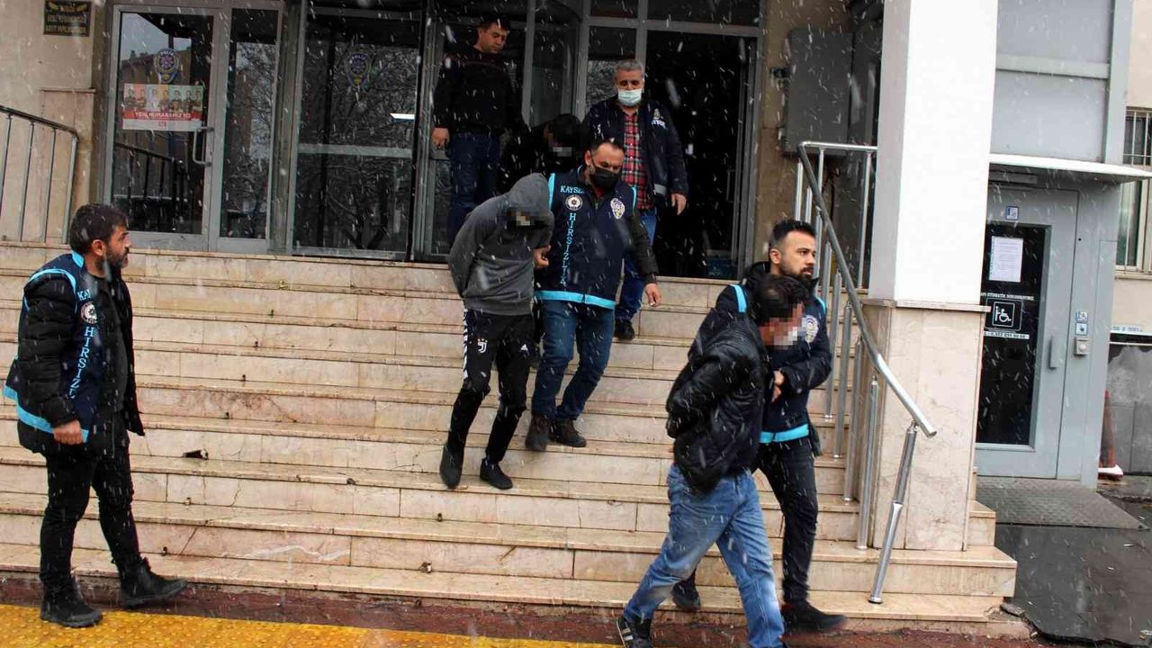Kayseri’de 6 hırsızlık olayının şüphelisi 8 kişi yakalandı