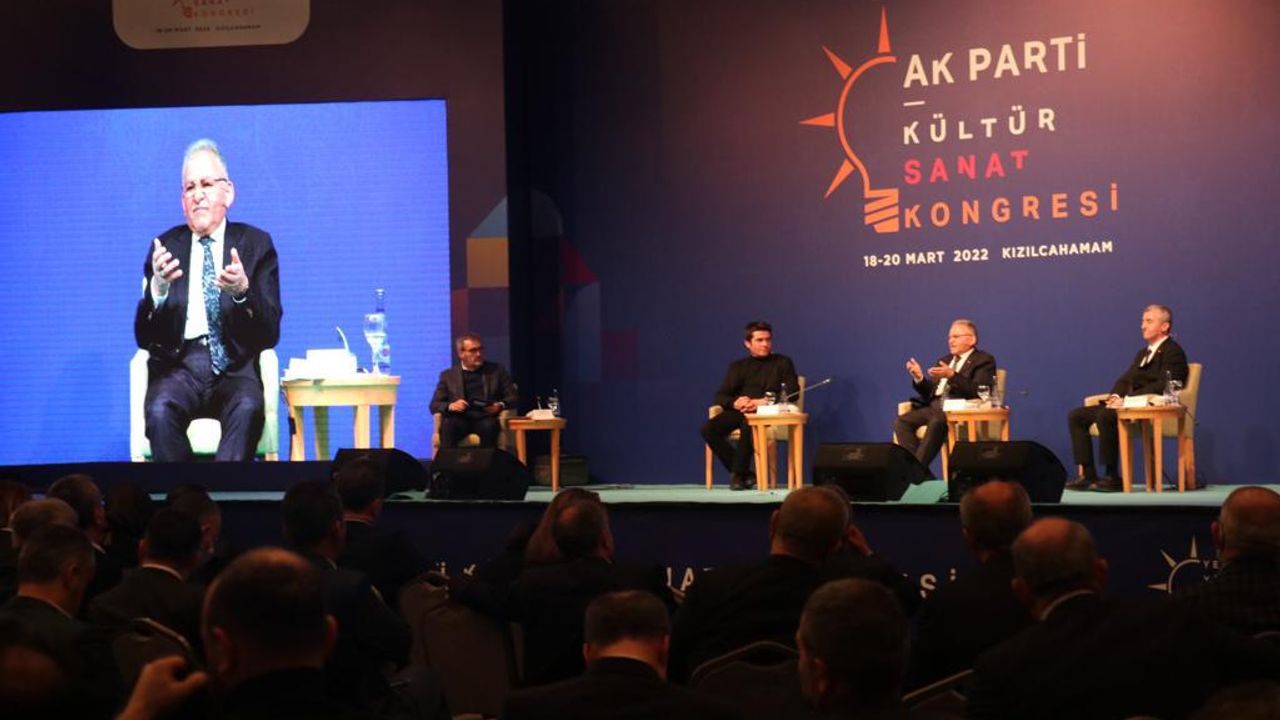 Başkan Büyükkılıç, 200 Belediye Başkanına Kültür Sanat Açılımını Anlattı