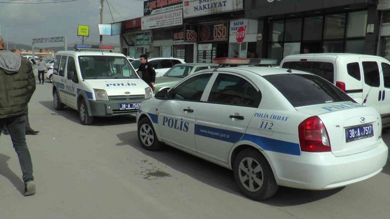 Husumetli iki grubun silahlı kavgasında 4 kişi yaralandı