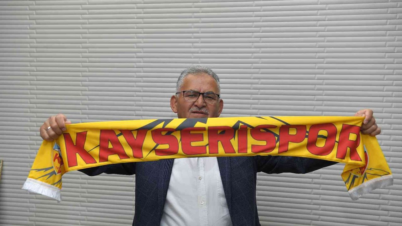 Büyükkılıç: "Kayserispor’umuza kupa finalinde başarılar diliyorum"