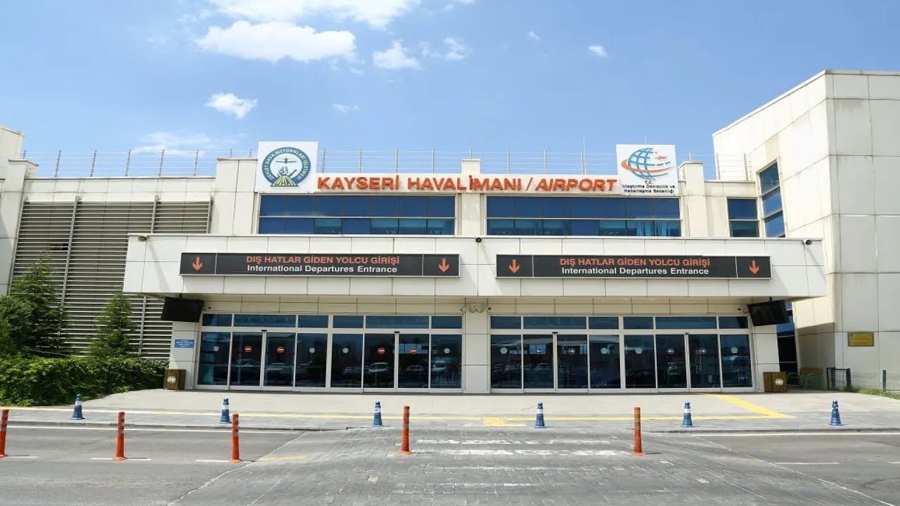 Kayseri Havalimanı Nisan’da 145 bin 532 yolcuyu ağırladı