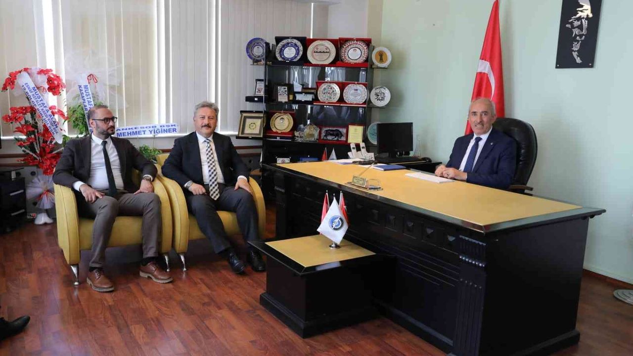 Başkan Palancıoğlu’ndan KESOB Başkanı Odakır’a hayırlı olsun ziyareti