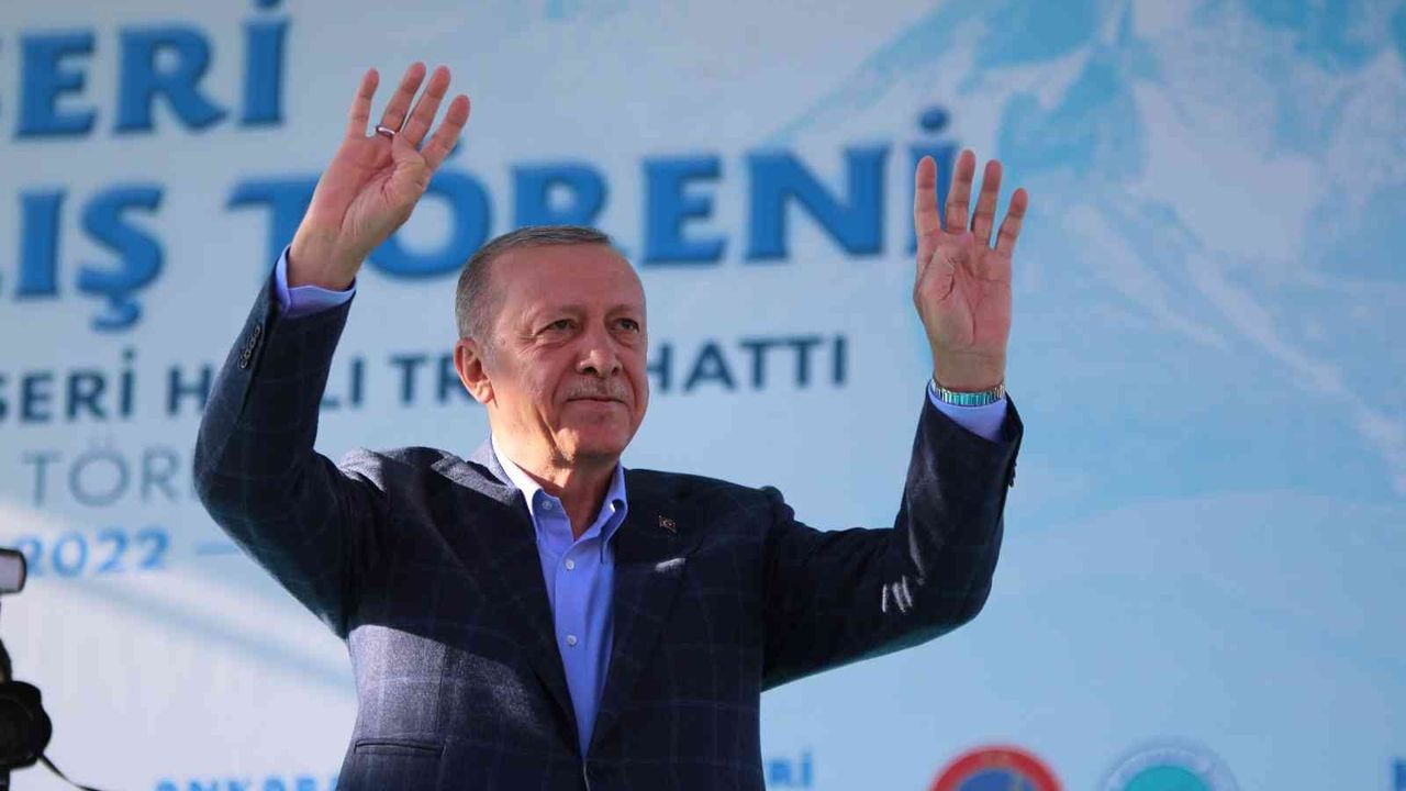 Kayseri’den Cumhurbaşkanı Erdoğan’a pankart