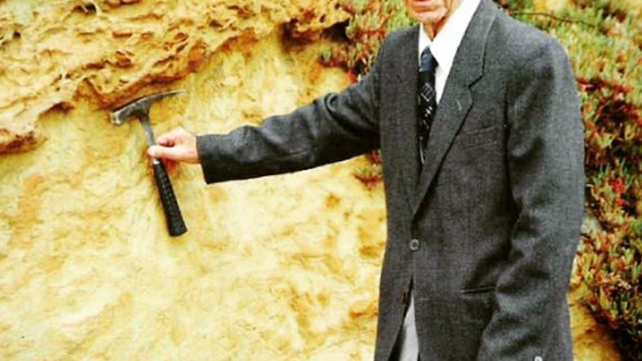 “Jeolojinin babası” olarak bilinen Prof. Dr. İhsan Ketin unutulmadı