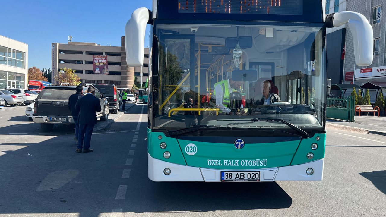 Ulaşım AŞ:  Güvenli ulaşım için otobüsler denetleniyor
