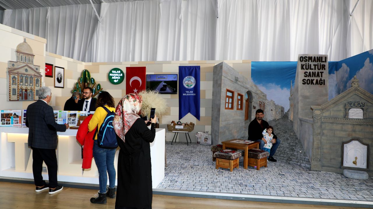 Kayseri Tanıtım Günleri'nde Osmanlı Kültür Sokağı