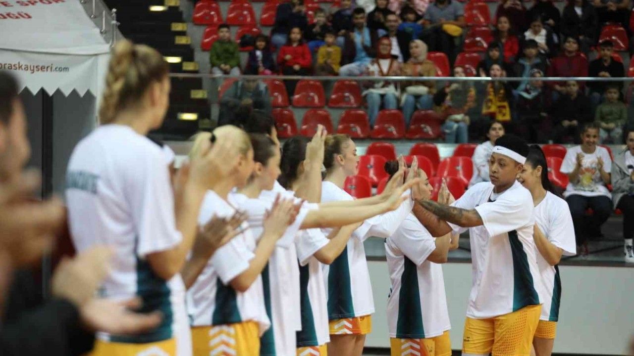 Melikgazi Kayseri Basketbol 10.kez mağlup oldu