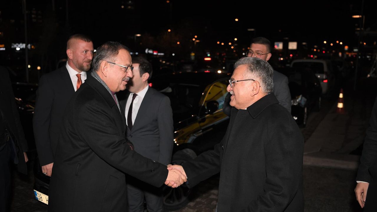 Başkan Büyükkılıç, Özhaseki ile birlikte "arabaşı" programına katıldı