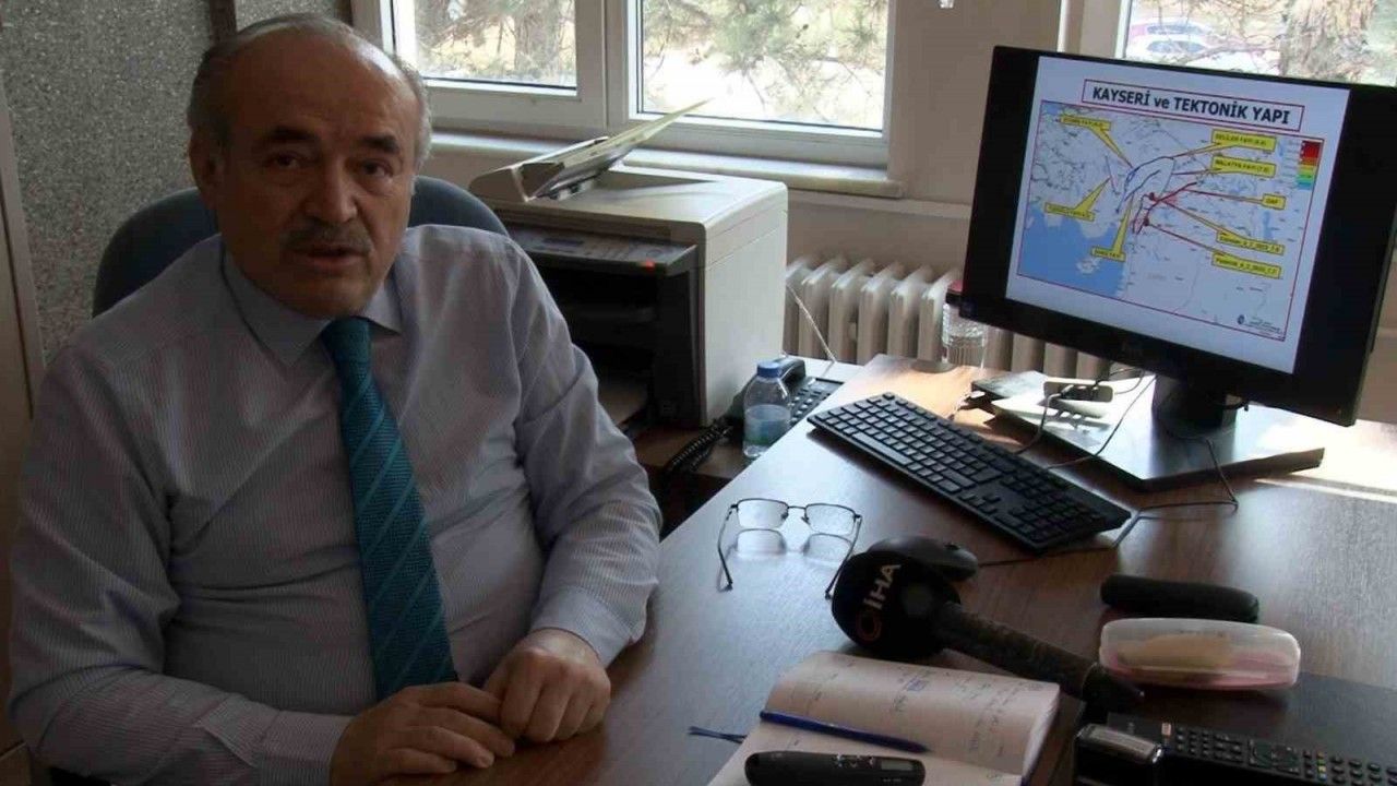 Evsen: "Kayseri’deki küçük ölçekli depremlerden korkmamak gerek"