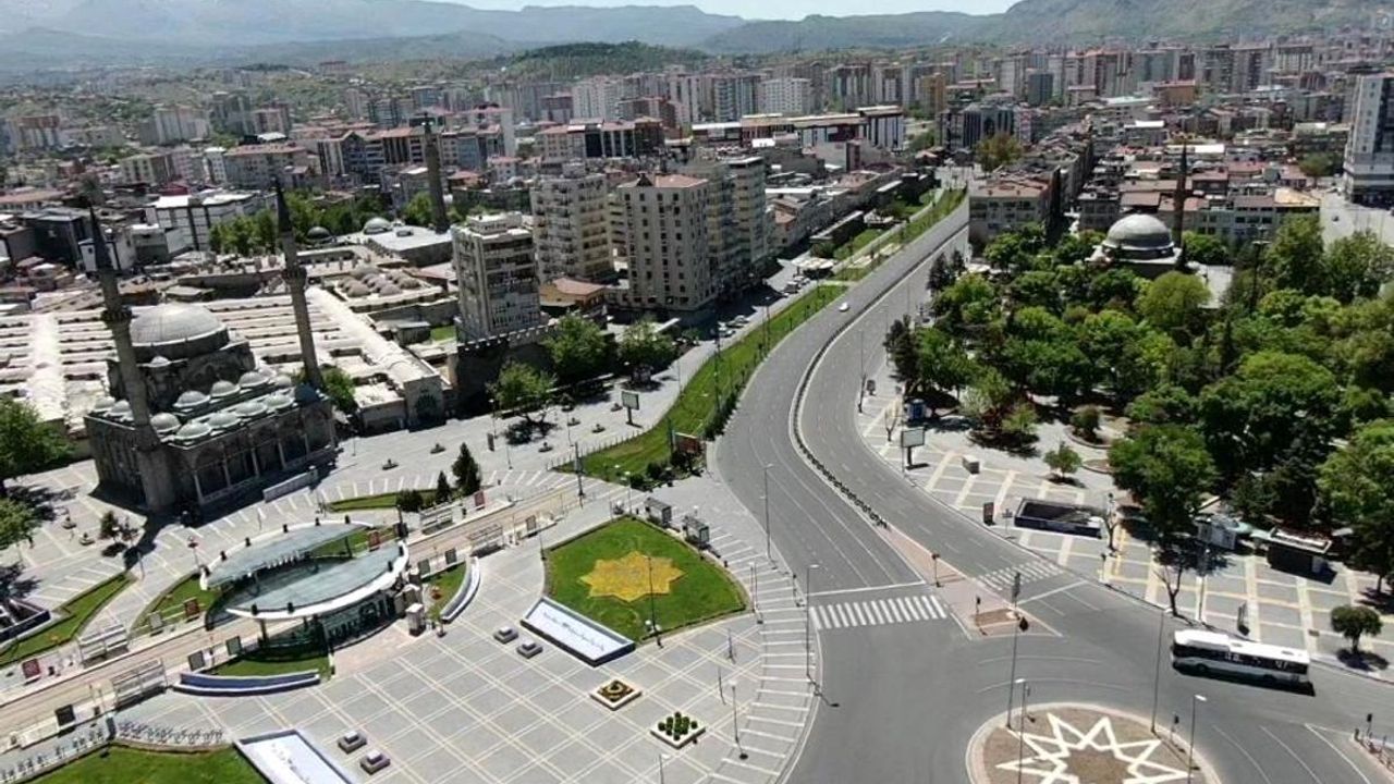 Kayseri’de depremin bilançosu artırıyor: Ağır hasarlı yapı sayısı 433’e yükseldi