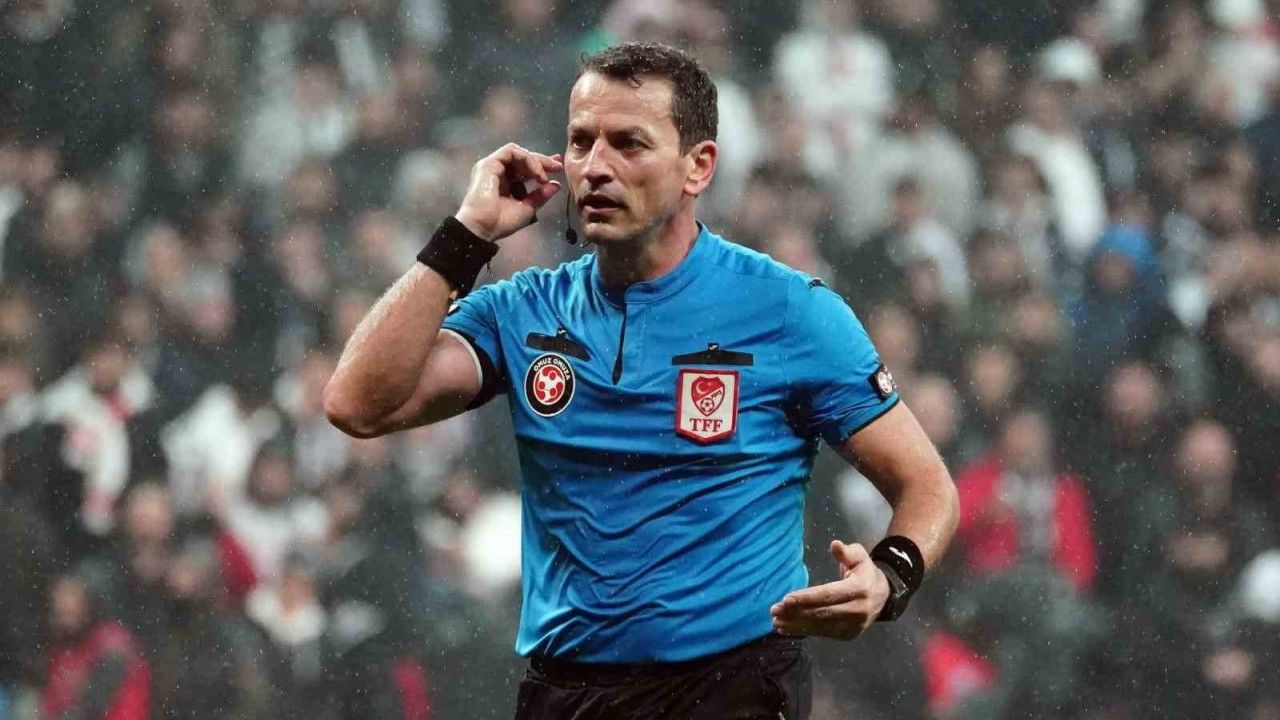 Antalyaspor-Kayserispor maçını Volkan Bayarslan yönetecek