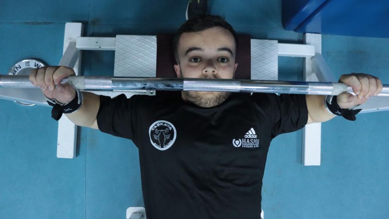 Lokantada keşfedilen yetenek Türkiye Şampiyonu oldu