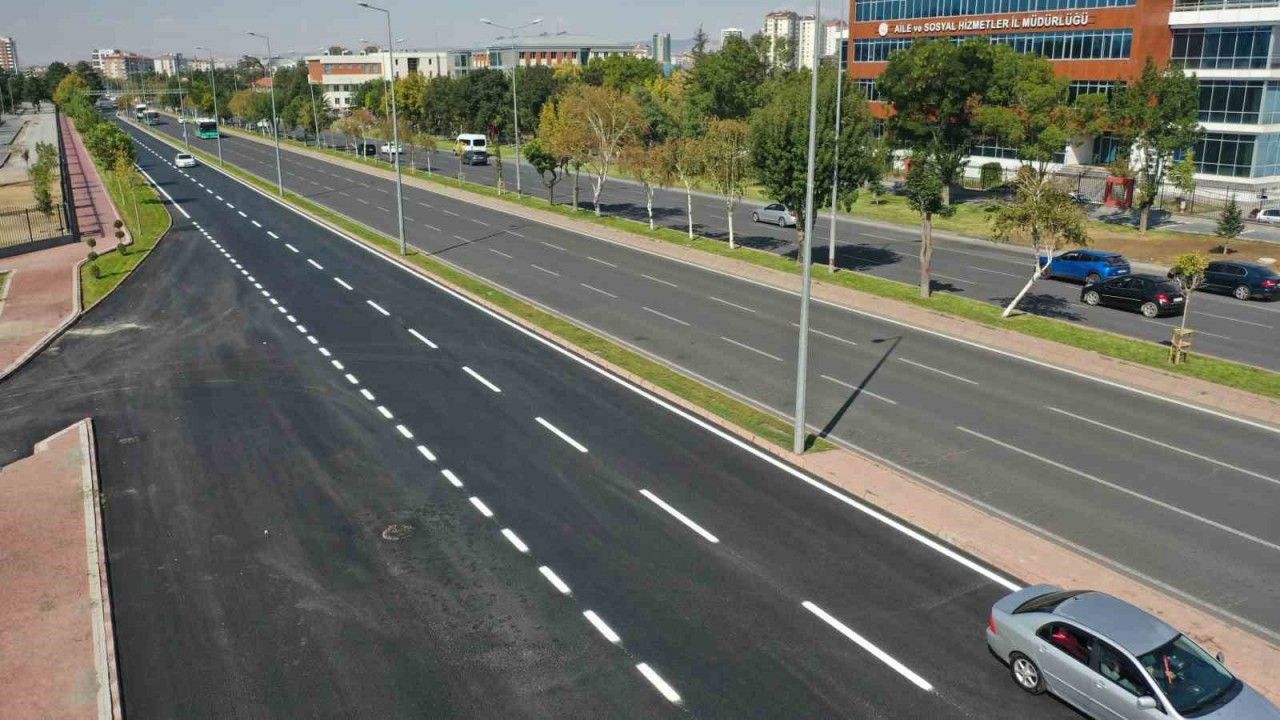 Recep Tayyip Erdoğan Millet Bahçesi’nin asfalt çalışmasını tamamlandı