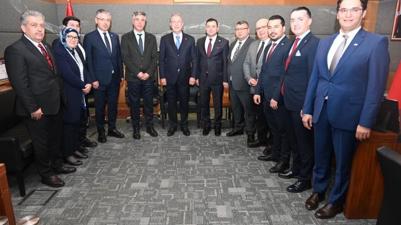 Kayseri OSB yönetimi, Mustafa Elitaş, İsmail Özdemir ve Kayseri milletvekillerini Ankara’da ziyaret etti