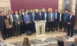 CHP'den 15 Milletvekili istafa ederek İYİ Partiye geçti!