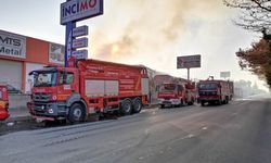 Ahşap fabrikası cayır cayır yandı!