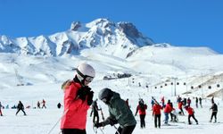 Kayakseverler sömestrde Erciyes’i tercih etti