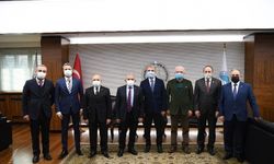 Büyükşehir’de Tramvay imzaları atıldı