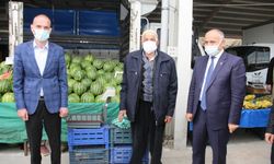 Başkan Öztürk ve Kaymakam Altıner Yahyalı Kapalı Semt Pazarı’nda denetim yaptı