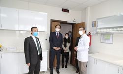 Kore Büyükelçisi ERÜ’de geliştirilen yerli aşı hakkında bilgi aldı