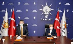 AK Parti Teşkilatı Bayramlaşma Programında Buluştu