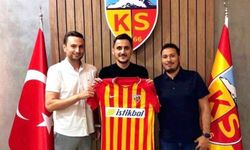 Kayserispor, Mustafa Pektemek'i kadrosuna kattı