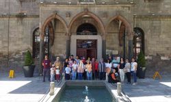 Gurbetçiler kültür turları ile Kayseri’yi keşfediyor