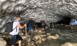 Kar tünelleri doğal klima özelliği taşıyor