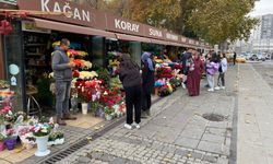 Öğretmenler Günü için çiçek siparişleri arttı