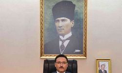 Vali Çiçek 24 Kasım Öğretmenler Günü için mesaj yayımladı