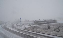 Erciyes'te kar kalınlığı 20 santime kadar ulaştı
