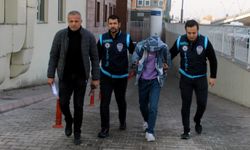 Sahte satılık araç ilanlarıyla 1 milyon TL dolandırdılar