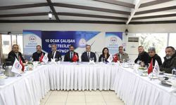 Rektör Altun gazetecilerle bir araya geldi