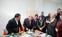 Gökmen Çiçek ve Mustafa Yalçın deri çanta yaptı