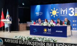 İYİ Parti Kayseri 3. Olağan Kongresi'nde adaylar yarışıyor