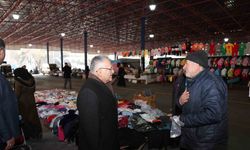 Başkan Büyükkılıç, pazarcı esnafı ziyaret etti