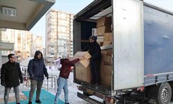 Avrupa’dan 5 Tır dolusu yardım malzemesi geldi